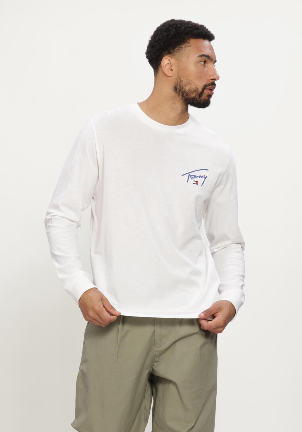 TOMMY JEANS T-shirt TJM SLIM SIGNATURE CHEST TEE LS en blanc - large
