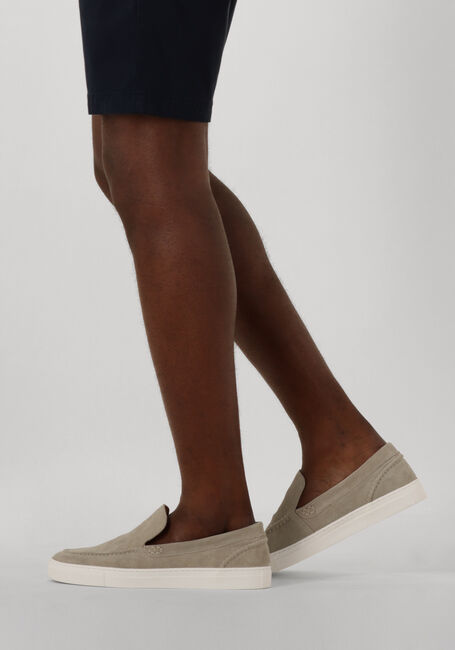 CLAY SHN2311 Chaussures à enfiler en beige - large