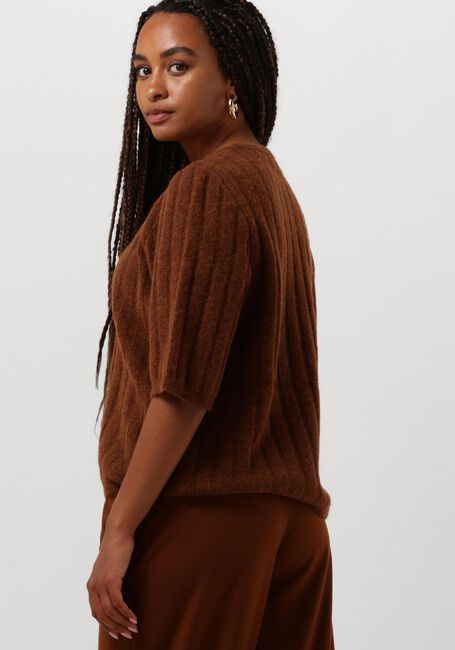 GESTUZ Pull ALPHA TEE en marron - large