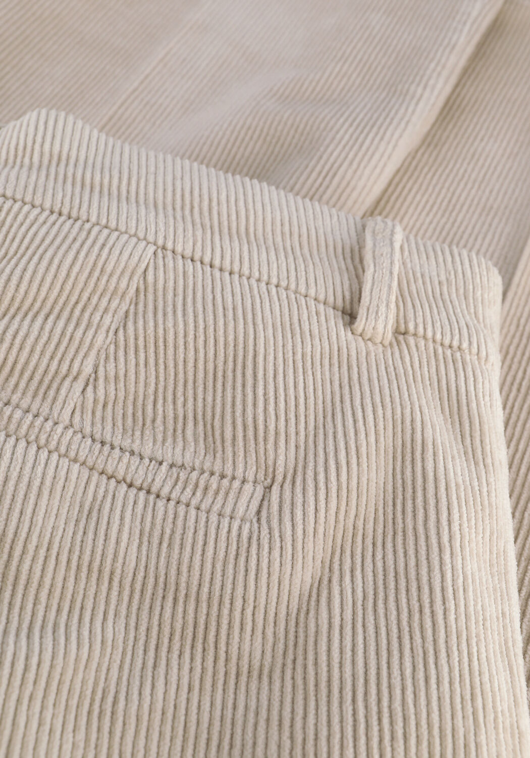 Ecru FIVEUNITS Flared broek CLARA 393 WINTER WHITE CORDURO - large