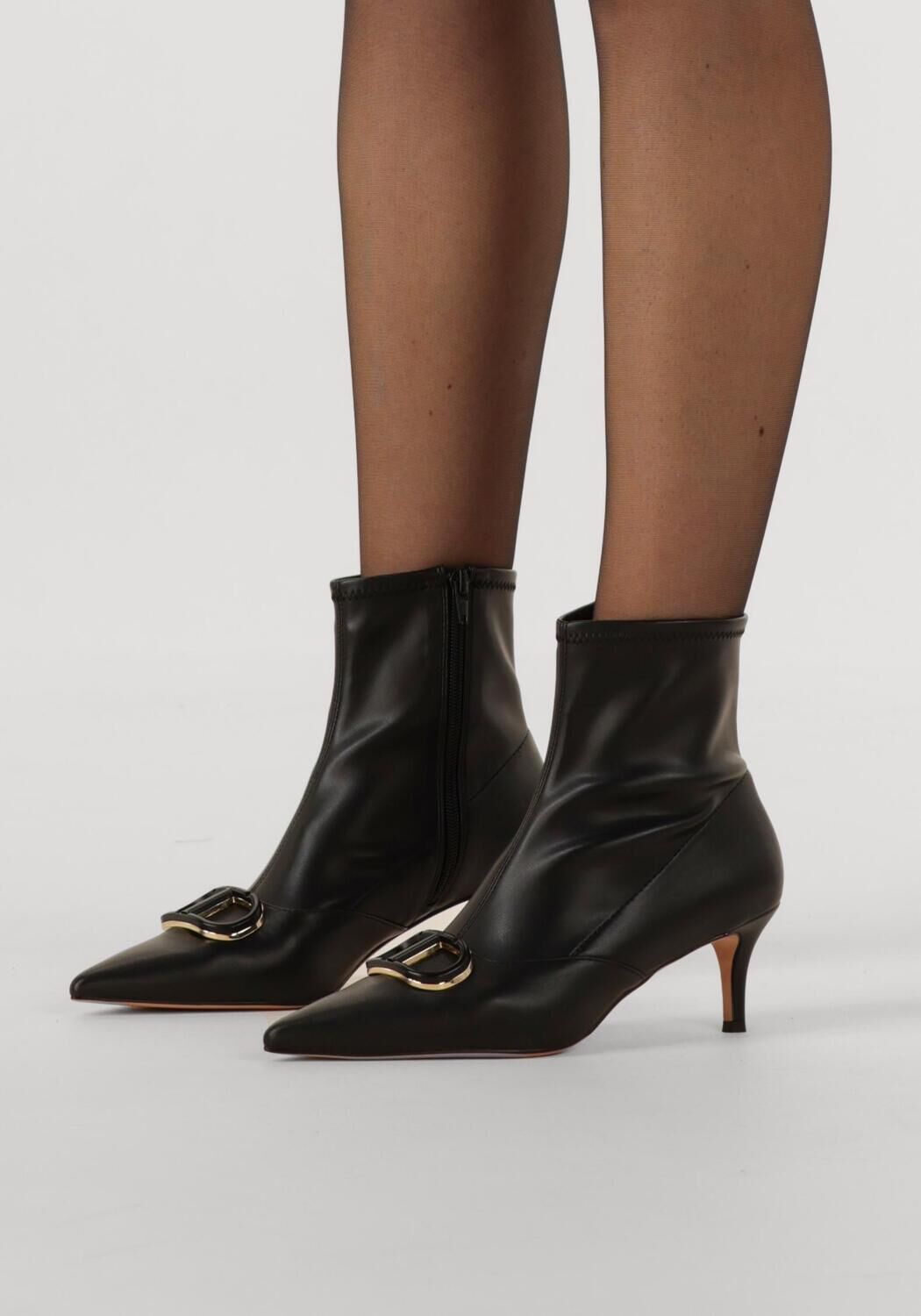 TWINSET MILANO 252TCP034 Bottines en noir - large