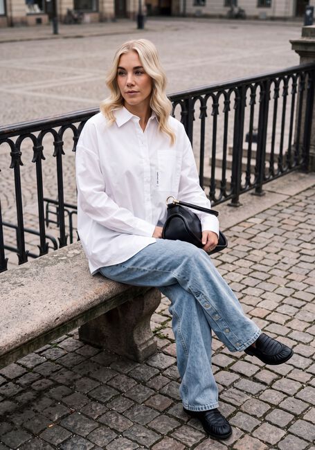 ALIX THE LABEL LADIES WOVEN OVERSIZED BLOUSE Blouses en blanc - large