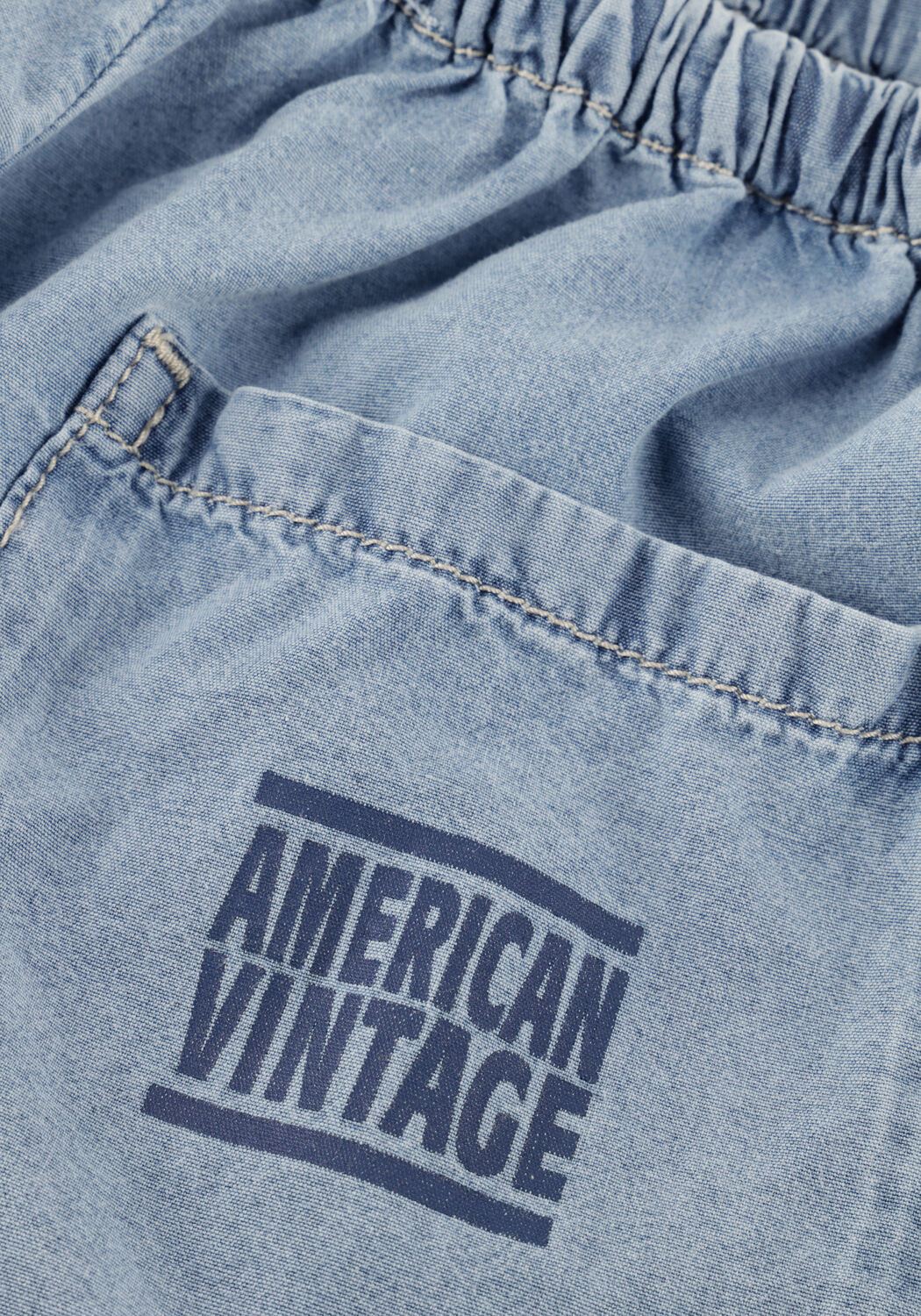 AMERICAN VINTAGE Pantalon courte PAYBOU Bleu clair - large