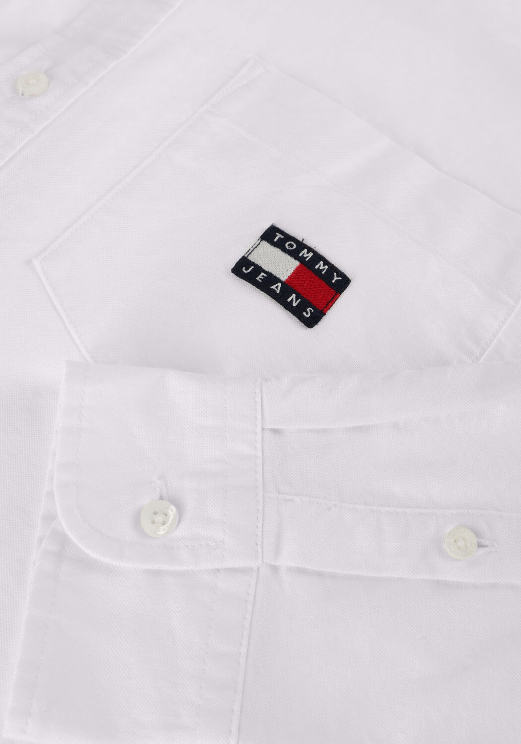 TOMMY JEANS TJW BADGE BOYFRIEND Blouses en blanc - large