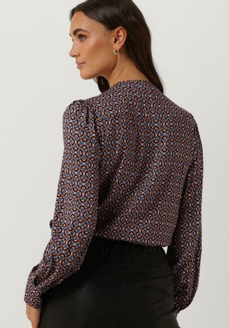 Multi DEA KUDIBAL  STACY - large