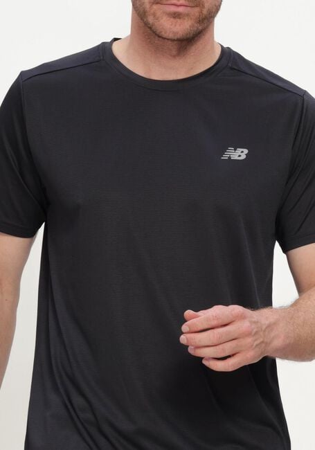 Zwarte NEW BALANCE T-shirt SE SS - large