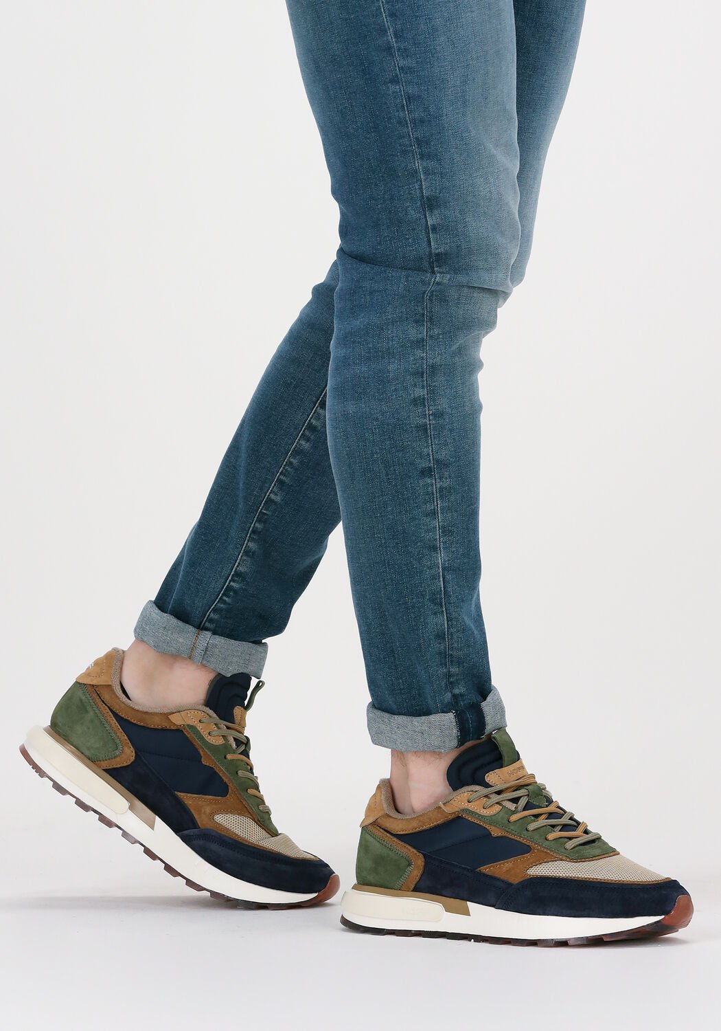 Sneakers store heren omoda