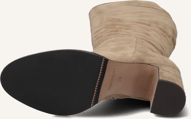 Camel NOTRE-V  AN285 Camel NOTRE-V  AN285 - large