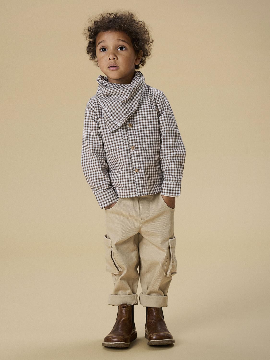 LIL' ATELIER Pantalon cargo NMMTARU LOOSE TWILL PANT 1177 en beige - large