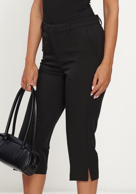 NEO NOIR TASIA SUIT CAPRI PANTS Pantalons en noir - large