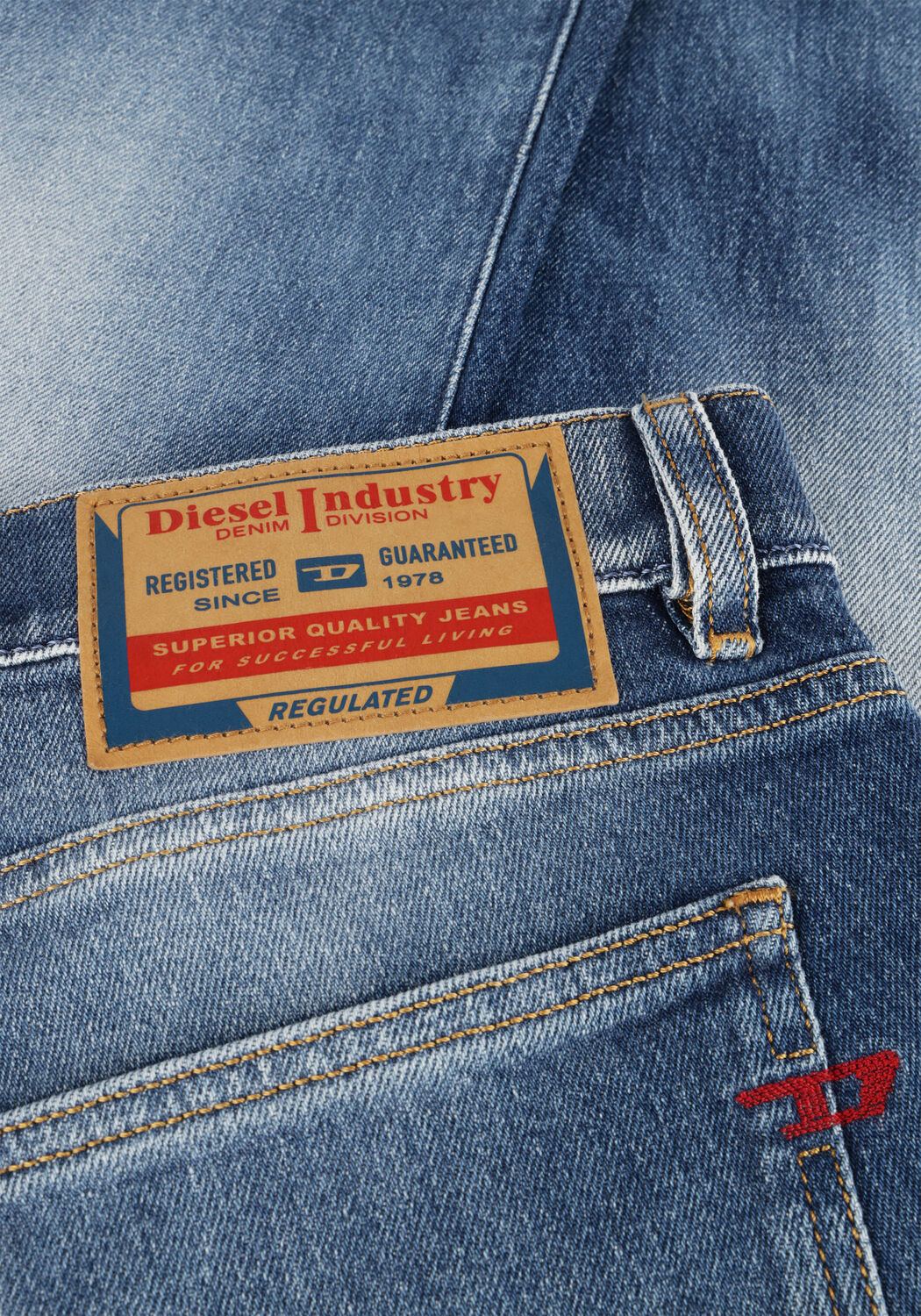 DIESEL Slim fit jeans 2019 D-STRUKT en bleu - large