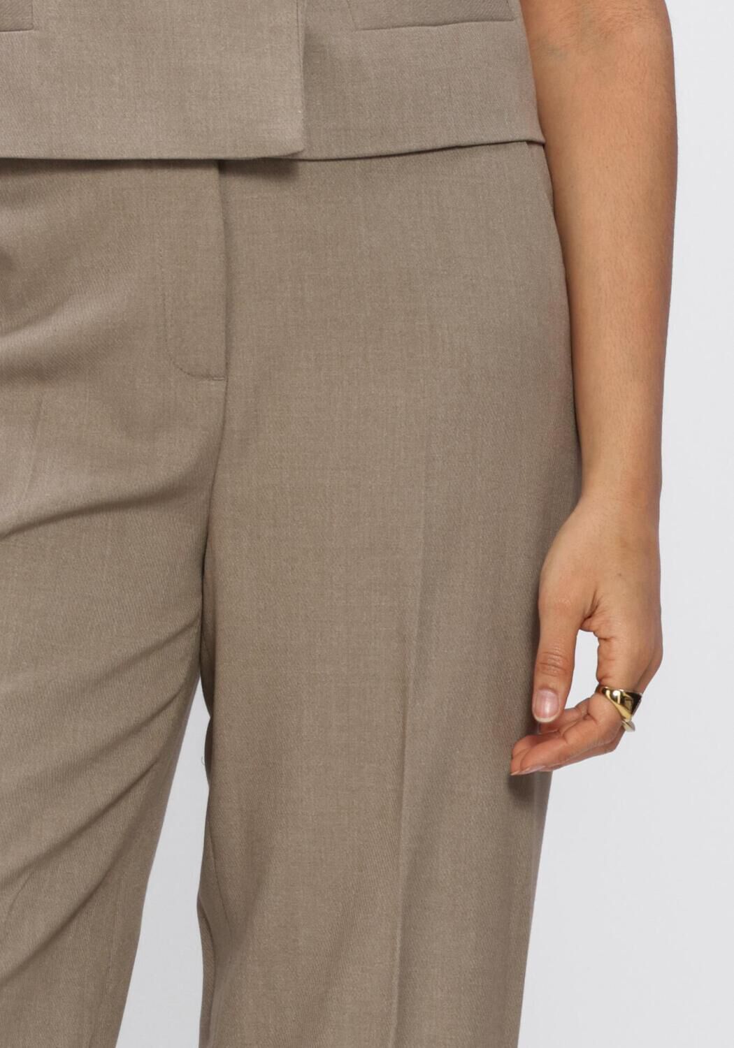 COPENHAGEN MUSE Pantalon large CMTAILOR-PANTS en taupe - large