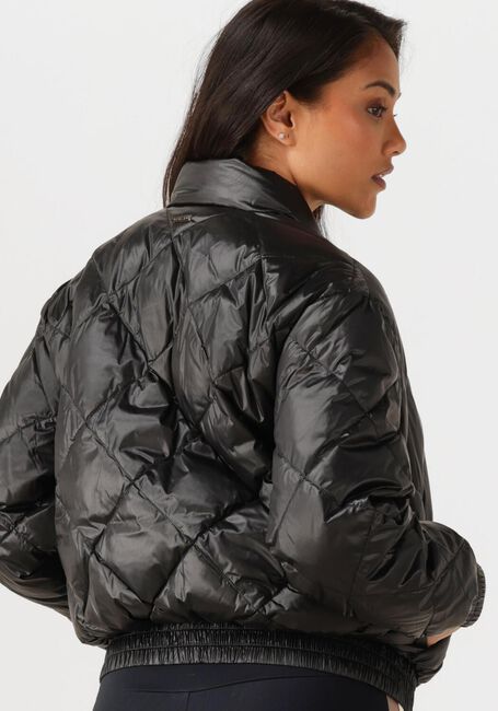 DEBLON SPORTS Veste matelassé SCARLET en noir - large