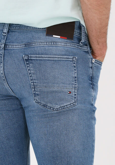 TOMMY HILFIGER Slim fit jeans SLIM BLEECKER PSTR ELM INDIGO en bleu - large