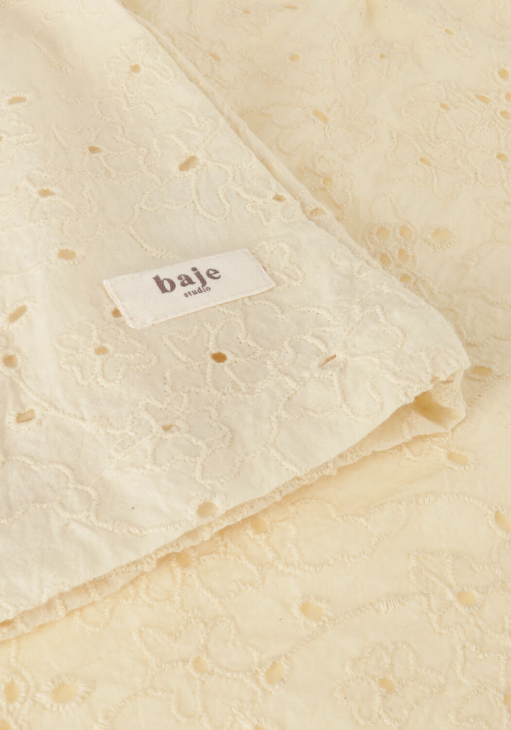 BAJE STUDIO Haut BEAU SHORTSLEEVE en jaune - large