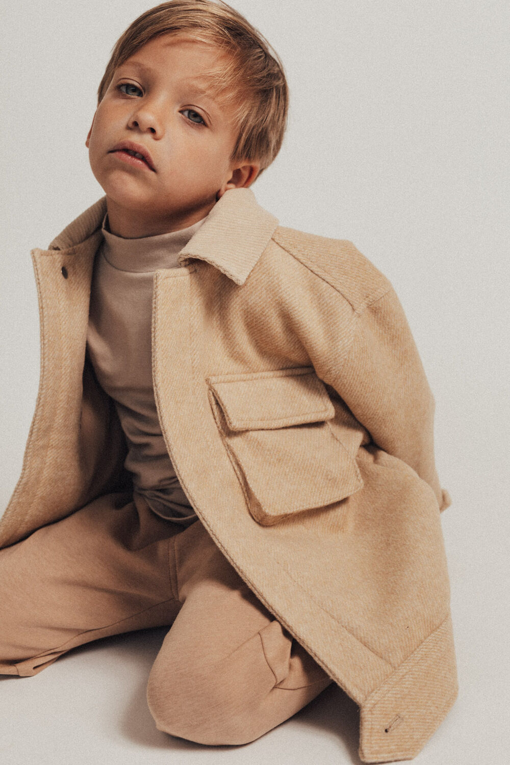 BAJE STUDIO Jack MASCOT en camel - large