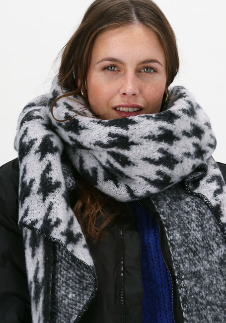 Zwarte YEHWANG Sjaal WINTER WONDER - large