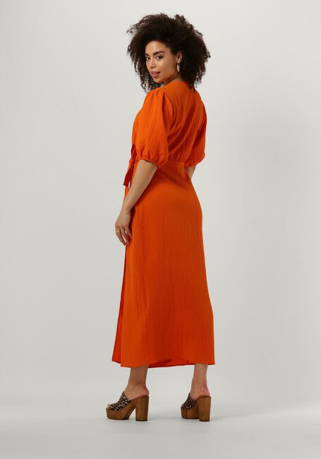 ANOTHER LABEL Robe maxi CAMILLE BUBBLE DRESS en orange - large