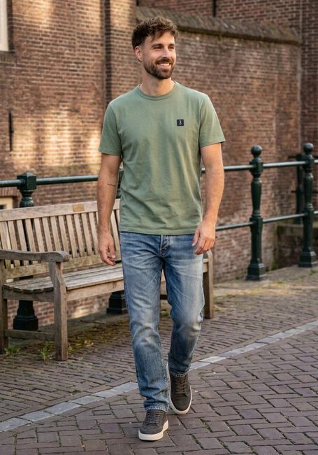 BUTCHER OF BLUE T-shirt ARMY TEE en vert - large