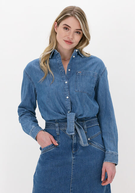 TOMMY JEANS TJW FRONT TIE CHAMBRAY SHIRT Blouses en bleu - large