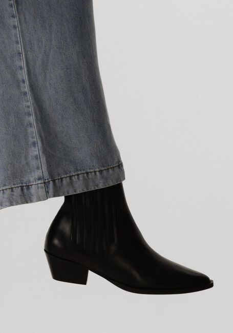 ANONYMOUS COPENHAGEN HACHI Bottines en noir - large
