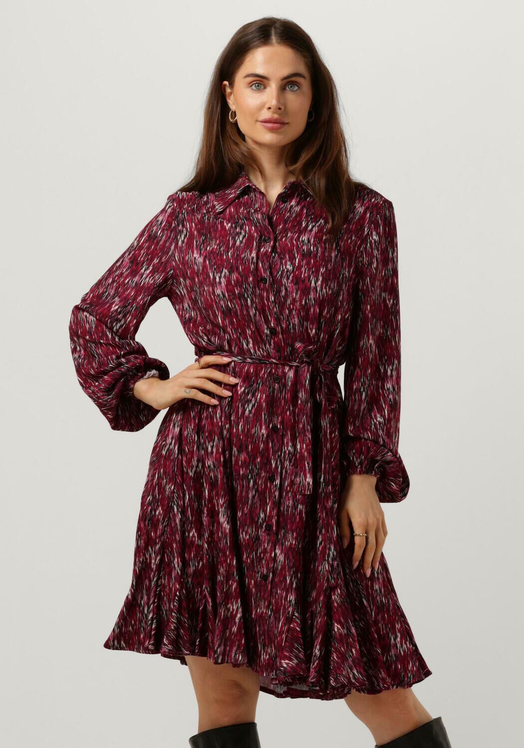 Robe romy deals one step