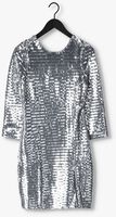 Y.A.S. Mini robe YASROARING 7/8 MINI SEQUIN DRESS en argent
