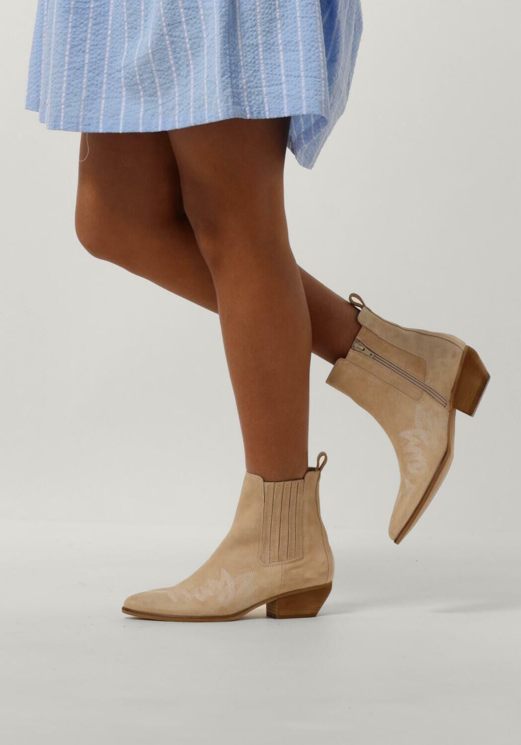 Beige NOTRE-V Enkellaarsjes AS181R | Omoda