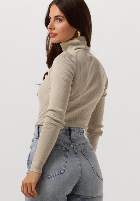 CALVIN KLEIN Col roulé WOVEN LABEL ROLL NECK SWEATER en beige - large