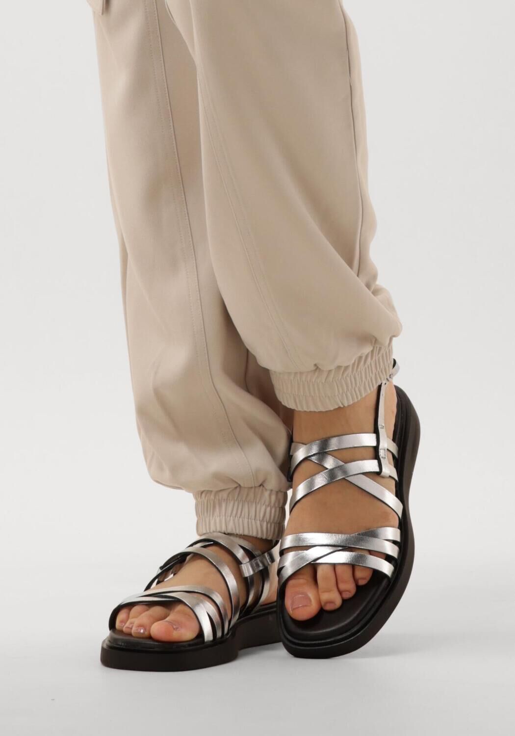 VAGABOND SHOEMAKERS CONNIE 583 Sandales en argent - large