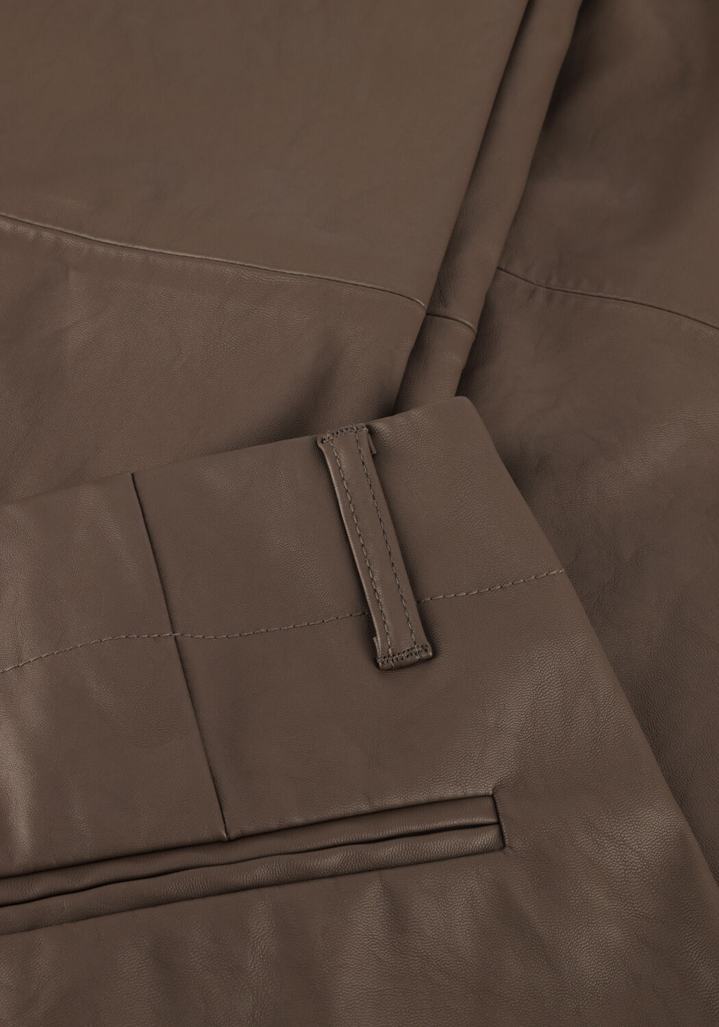 KNIT-TED Pantalon large NAOMI PANT en taupe - large