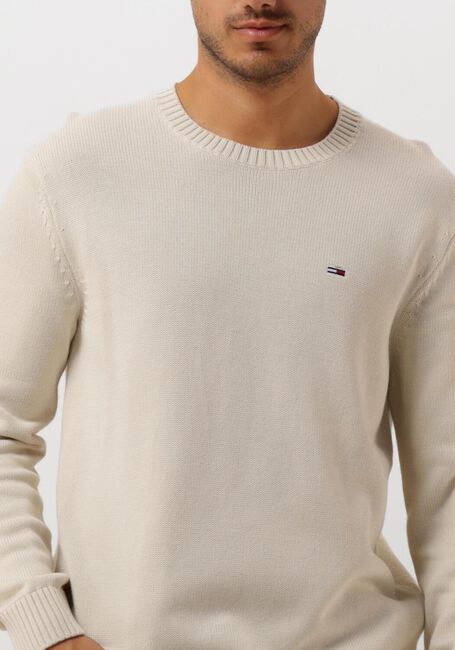 TOMMY JEANS Chandail TJM SLIM ESSNTLS C-NECK SWEATER en beige - large