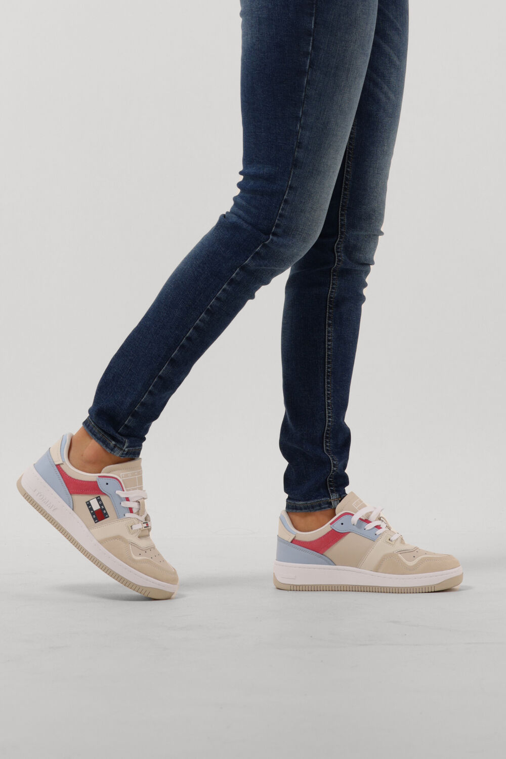 Zwarte TOMMY HILFIGER Sneakers TH COURT Omoda