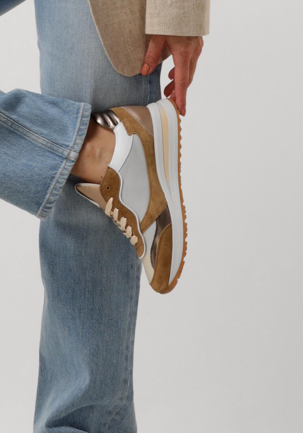 Beige PIEDI NUDI Sneakers GAVI - large