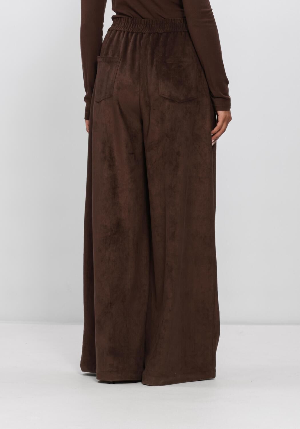 NUKUS Pantalon large BERTIE PANTS SUEDE en marron - large