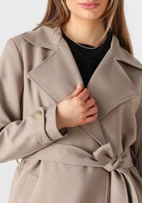 NOTRE-V Trenchcoats NV-FAE LONG COAT en marron - large