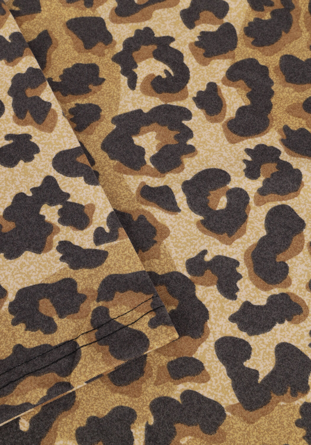 COLOURFUL REBEL Haut NEYO LEOPARD PEACHED TURTLENECK TOP en marron - large