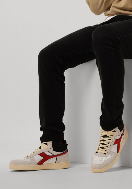 Witte DIADORA Sneakers MAGIC BASKET DEMI CUT - large