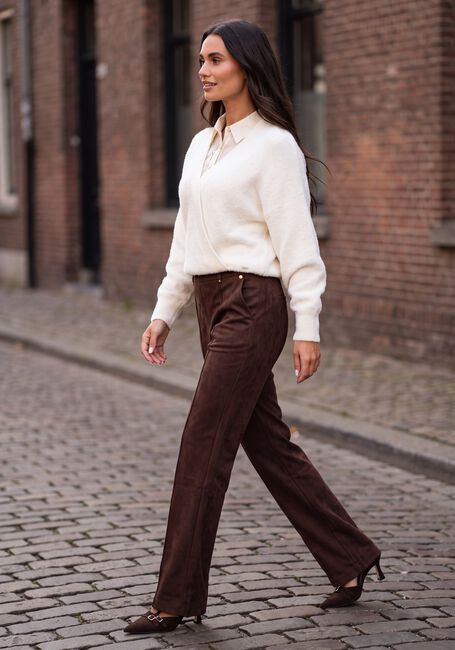 NUKUS Pantalon large JILL PANTS SUEDINE en marron - large
