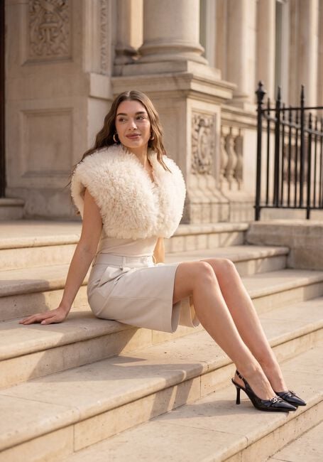 Beige HAUTE L'AMITI&Eacute; Korte broek PREMIERE BERMUDA - large