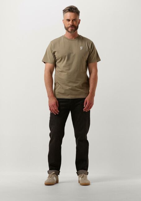 FORÉT T-shirt PONDER T-SHIRT en vert - large