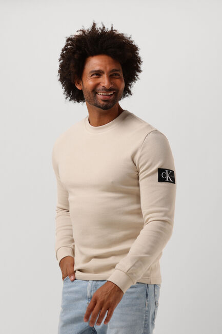 CALVIN KLEIN Chandail MONOLOGO BADGE WAFFLE LS TEE en beige - large