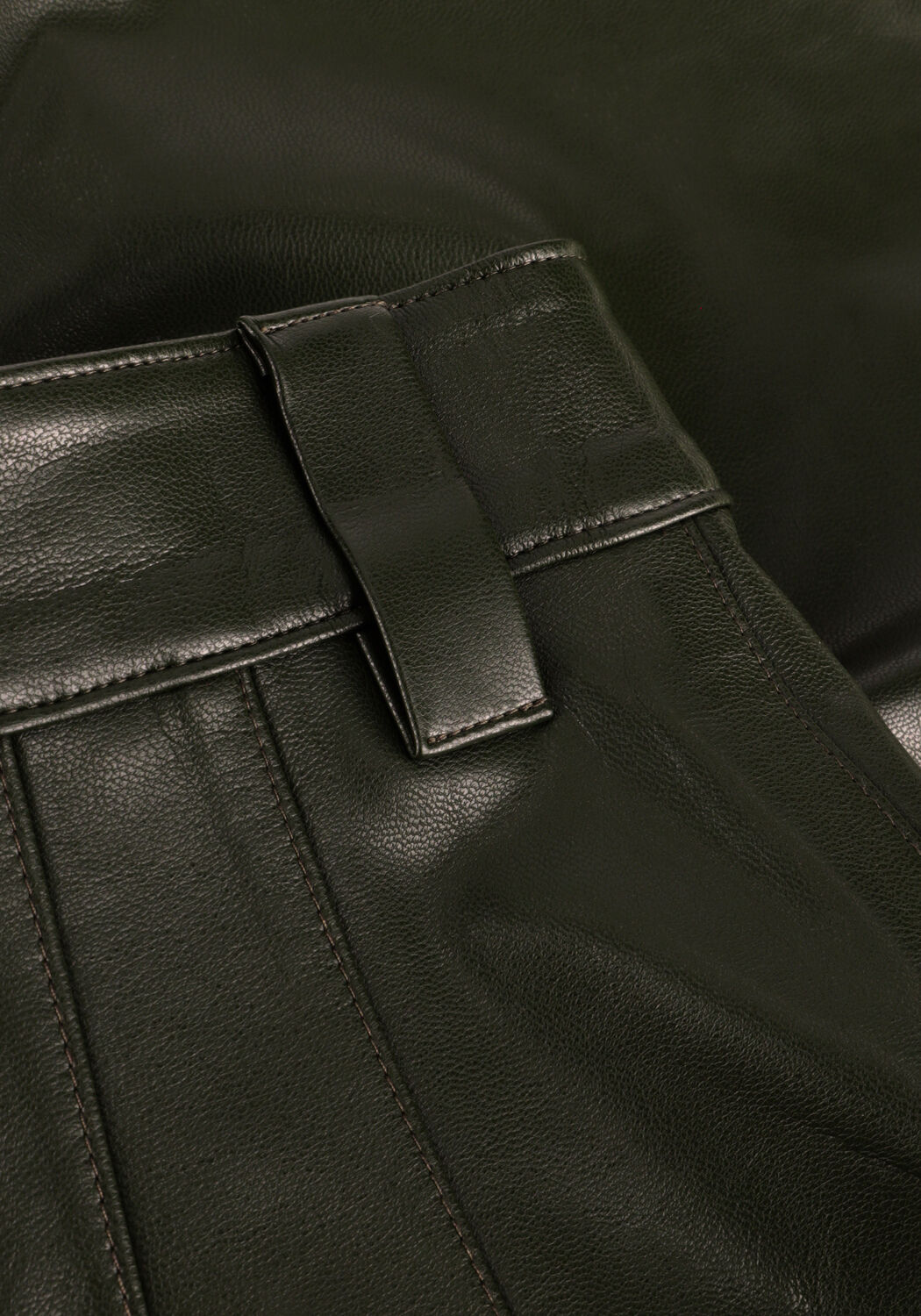 Groene VANILIA Broeken/jumpsuits FAUX LEATHER SHORTS - large