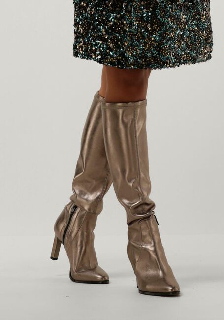 Gouden NOTRE-V  87480 Gouden NOTRE-V  87480 - large