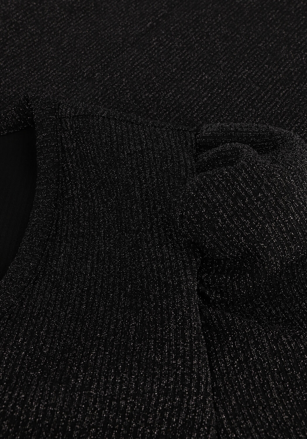 REFINED DEPARTMENT Mini robe MIRA en noir - large