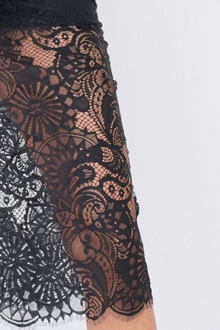 EST'SEVEN NAIRA SKIRT Jupes en noir - large