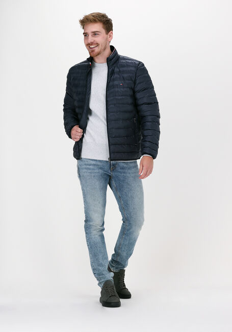 TOMMY HILFIGER Veste matelassé CORE PACKABLE CIRCULAR JACKET en bleu - large