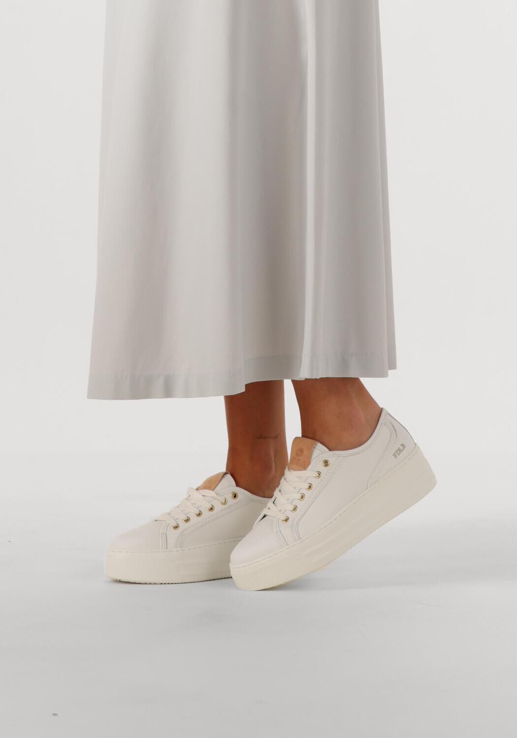 Witte FRED DE LA BRETONIERE Sneakers VAJEN BINA - large