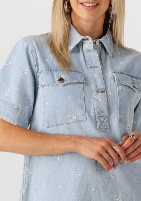 Lichtblauwe NEO NOIR Mini jurk SARAS DENIM EMB DRESS - large