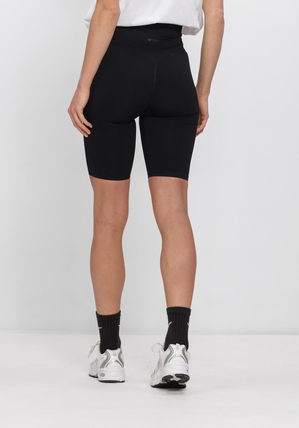 Zwarte AIM'N Broeken/jumpsuits SHAPE SEAMLESS BIKER SHORTS - large